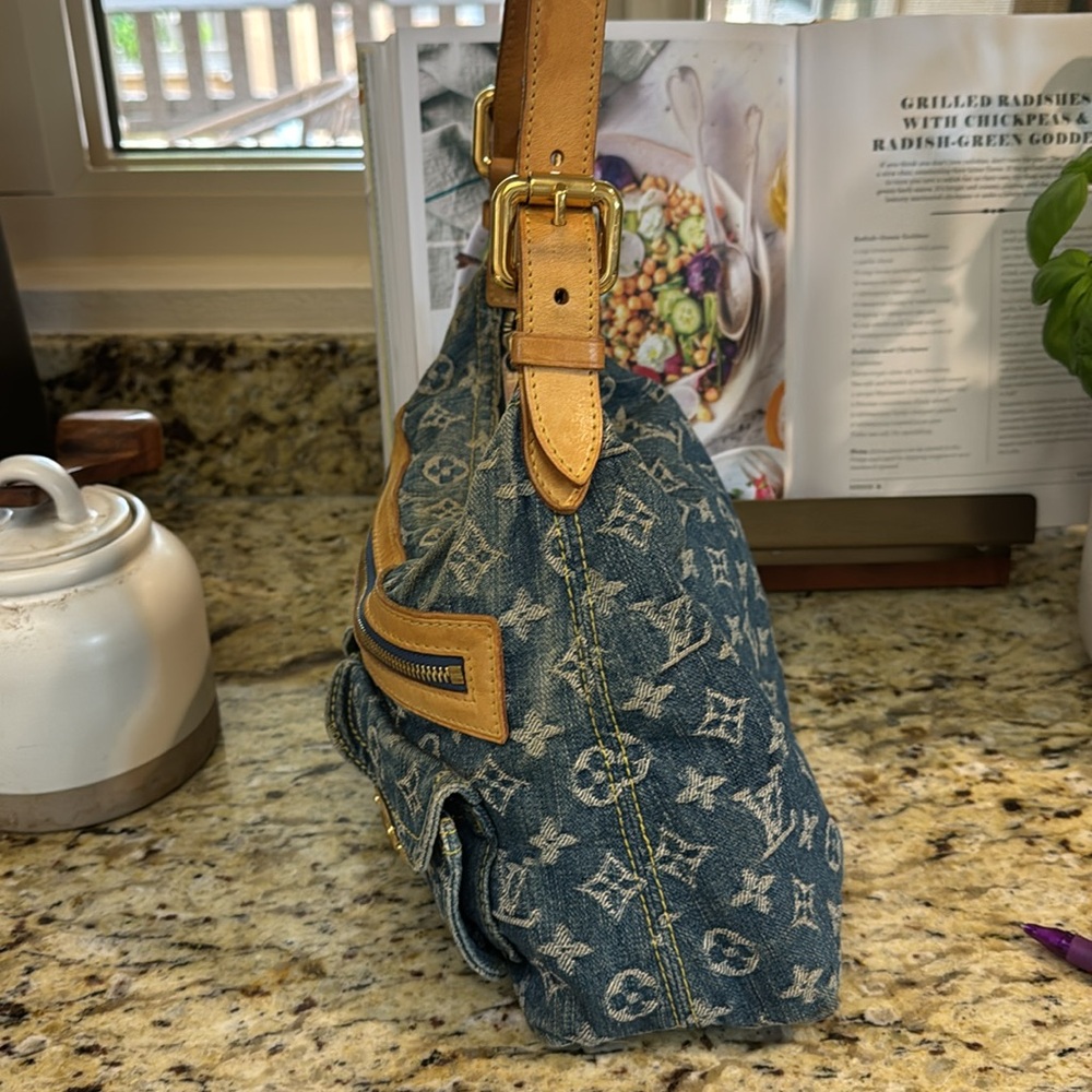 Louis Vuitton Baggy PM Denim Blue // Tan and Gold Accents // Genuine - Picture 6 of 16